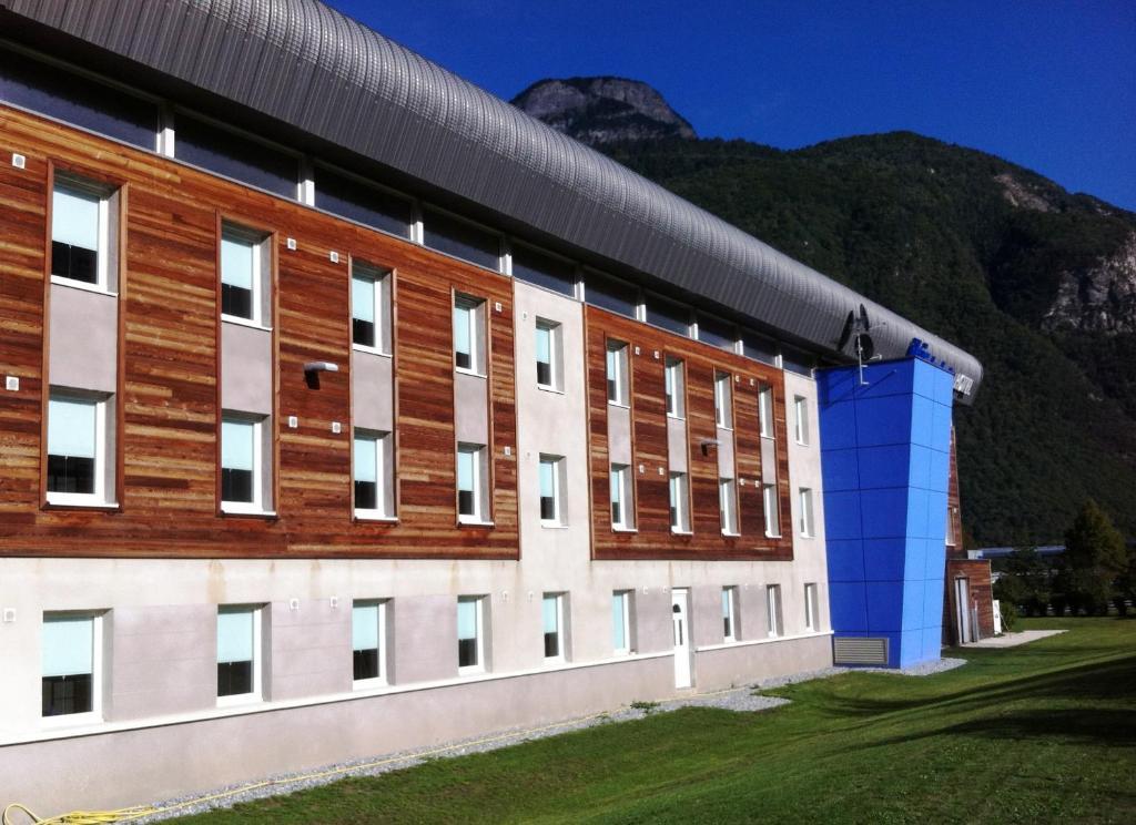 Ibis Budget Saint Jean De Maurienne Hotel Sainte-Marie-de-Cuines ภายนอก รูปภาพ